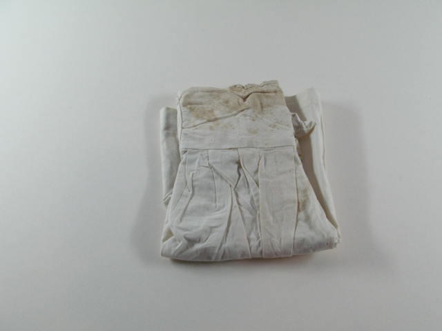 Vondelingenkleding: jurk