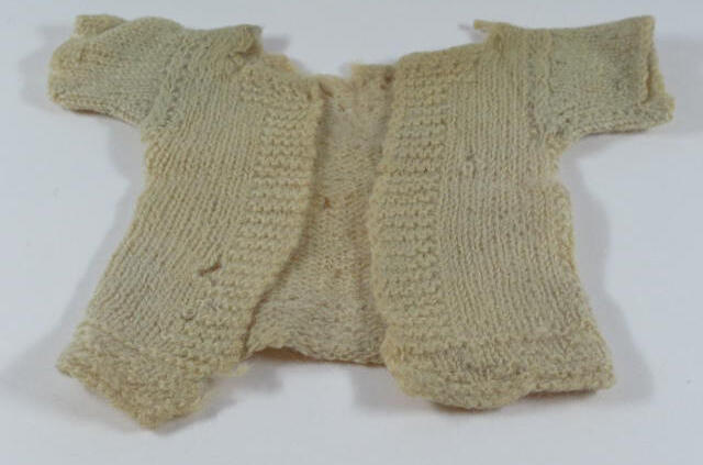 Vondelingenkleding: kindervest