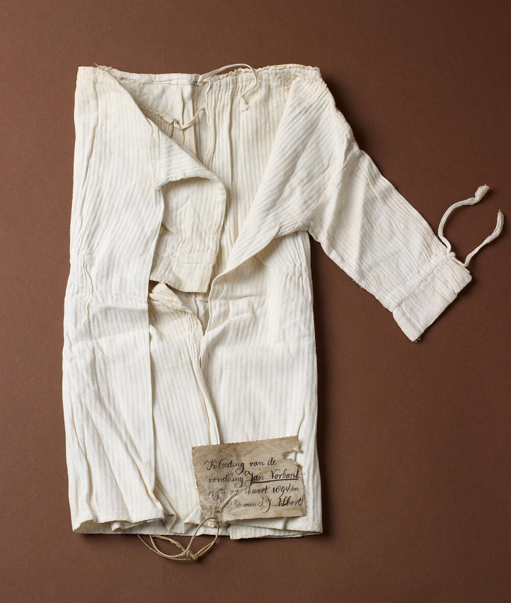 Jurkje (deel van vondelingenkleding)