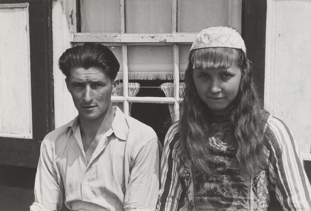 Elbert en Aaltje Commandeur, Marken, 1943