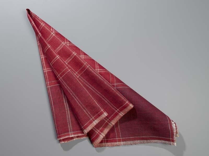 Hindelooper sondook met ingeweven ruit  met rode grond, met wit en blauw en ingeweven rand 'lapkede'