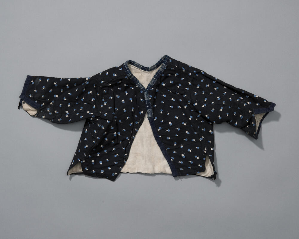 Babyborsik voor de rouw, Marken, circa 1935