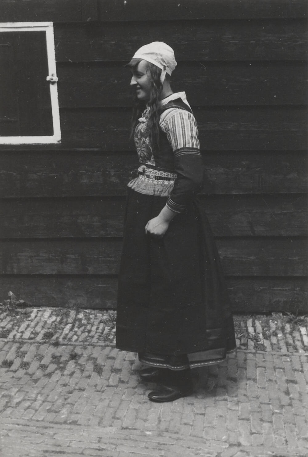 Lobberig Teerhuis in Marker dracht, 1943