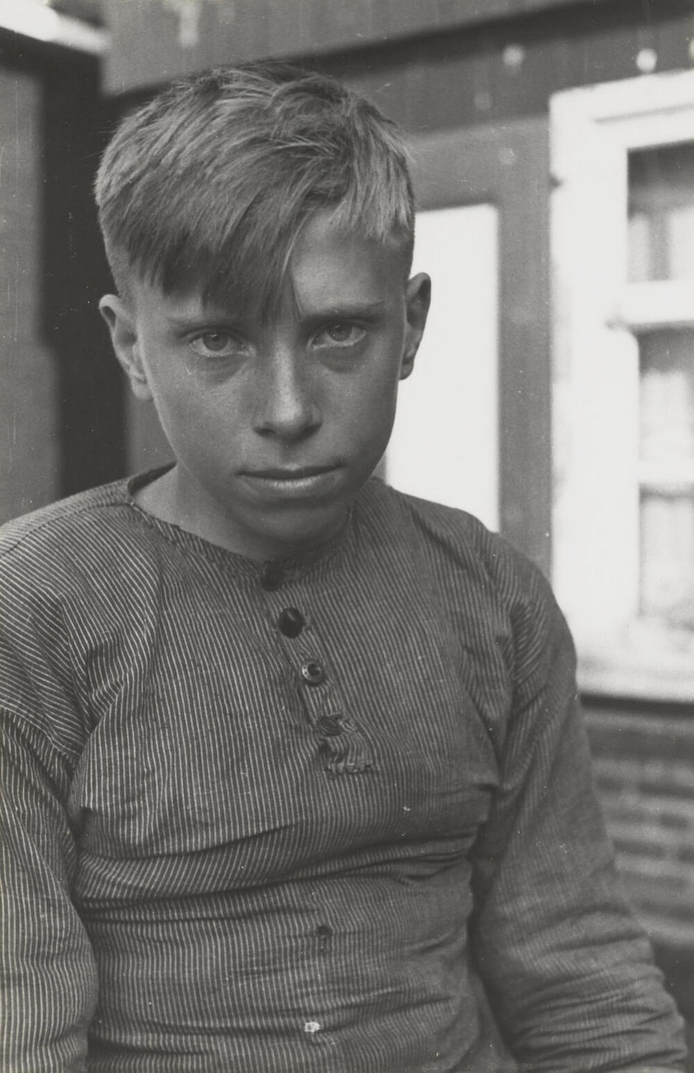 Muus van Altena in Marker dracht, 1943