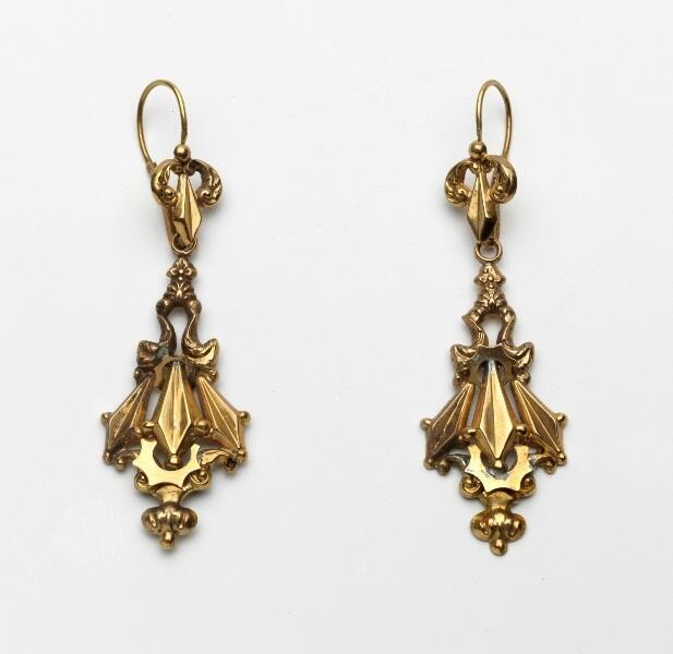 Paar gestampte gouden oorhangers
