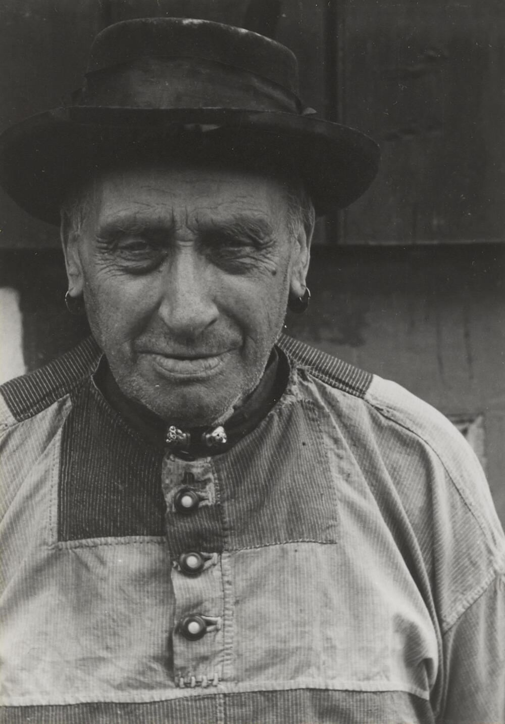 Pieter Schouten in Marker dracht, 1943