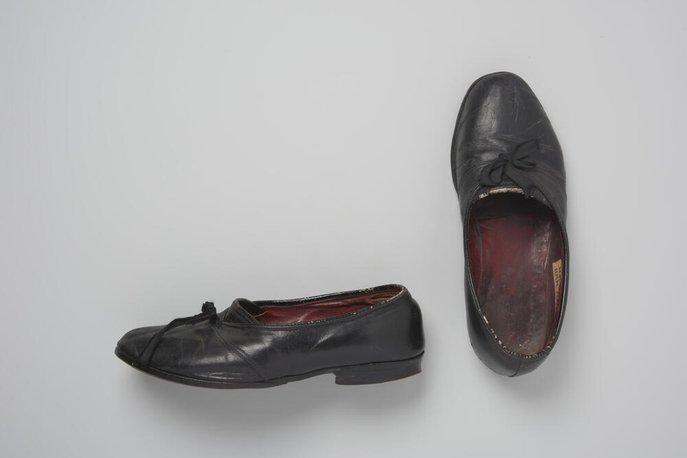 Paar mannenschoenen, Urk, voor 1966