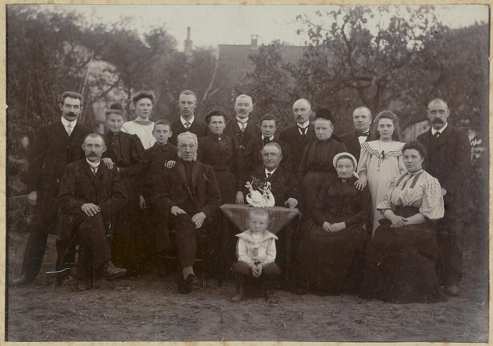 Apeldoornse familie, circa 1907