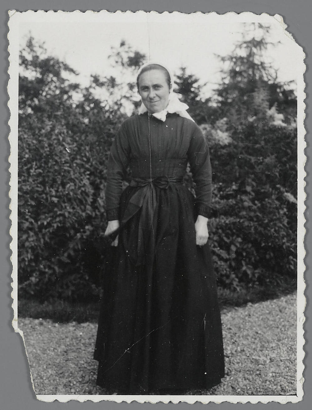 Vrouw in streekdracht uit Rijssen, 1929
