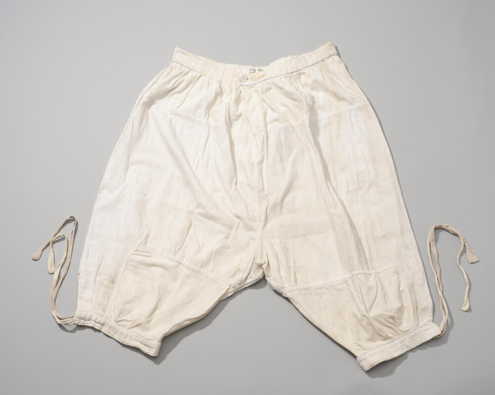 Mannenonderbroek met voorsplit, Marken, voor 1970