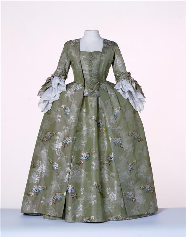 Tweedelige japon 'Robe à la française; bestaande uit overkleed en rok