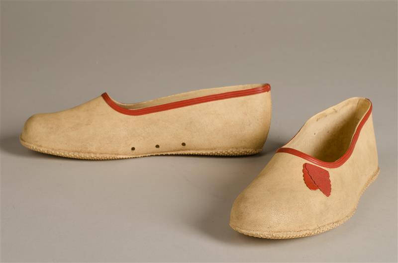 Paar kinderwaterschoenen