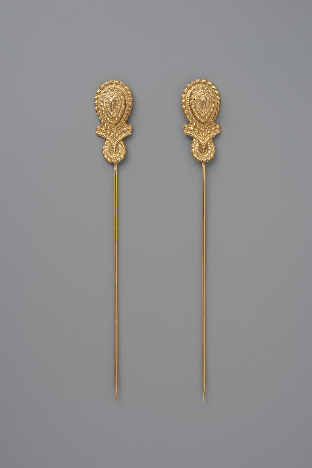 Paar gouden kapspelden, Noord-Holland, 1875–1880