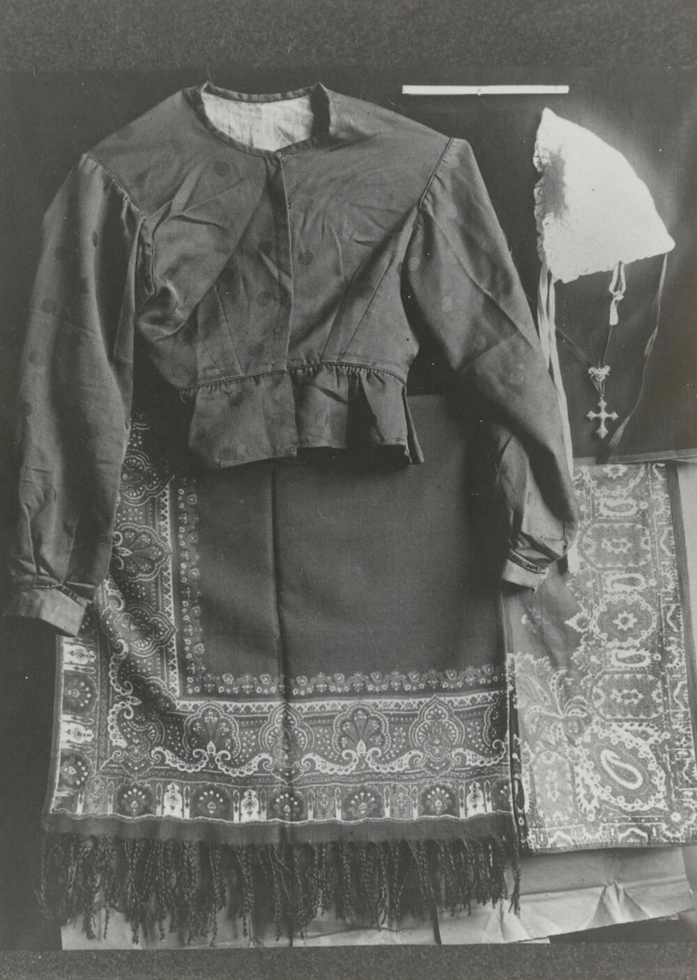 Diverse kledingstukken uit Stein, circa 1913–1916