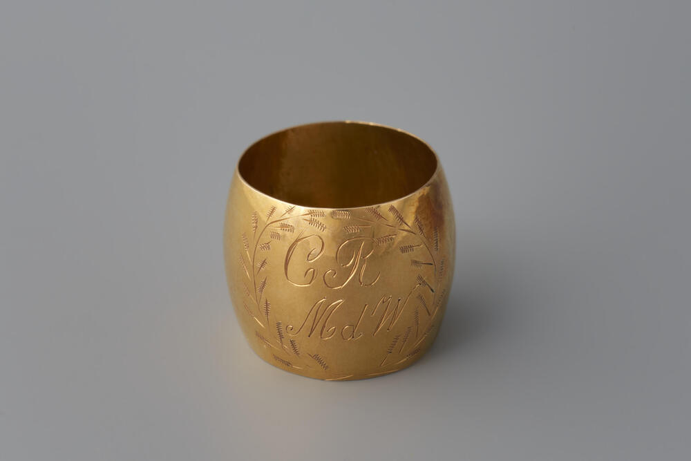 Gouden trouwring met initialen, Walcheren, 1895