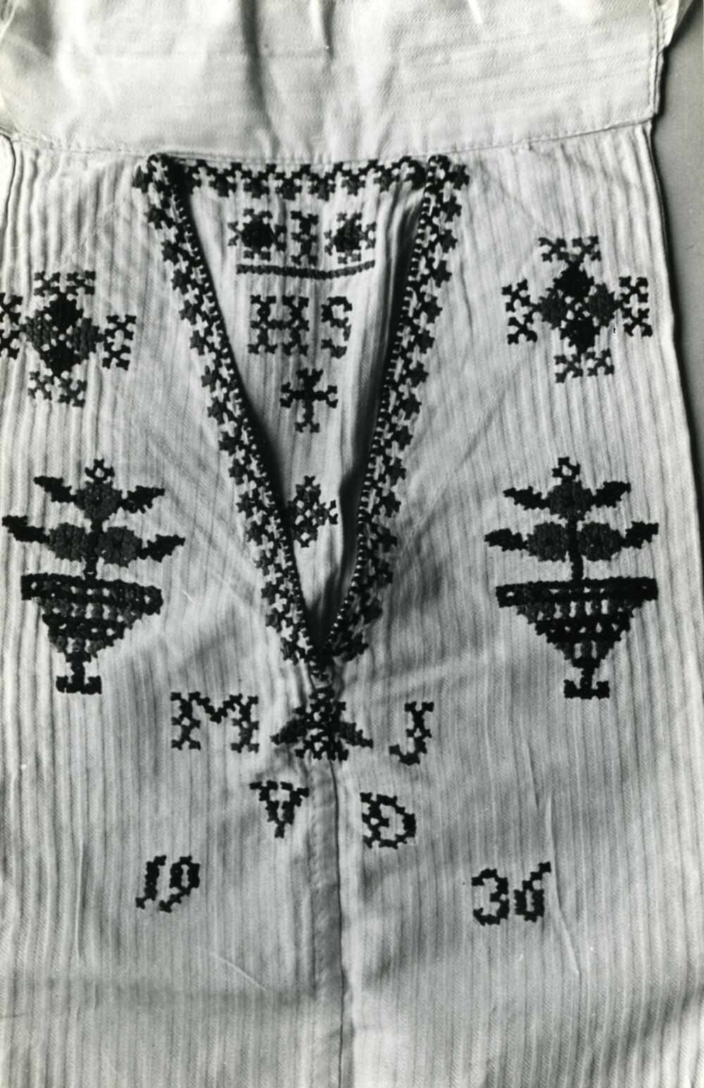 Kruissteekwerk op een zijzak, Volendam, 1946