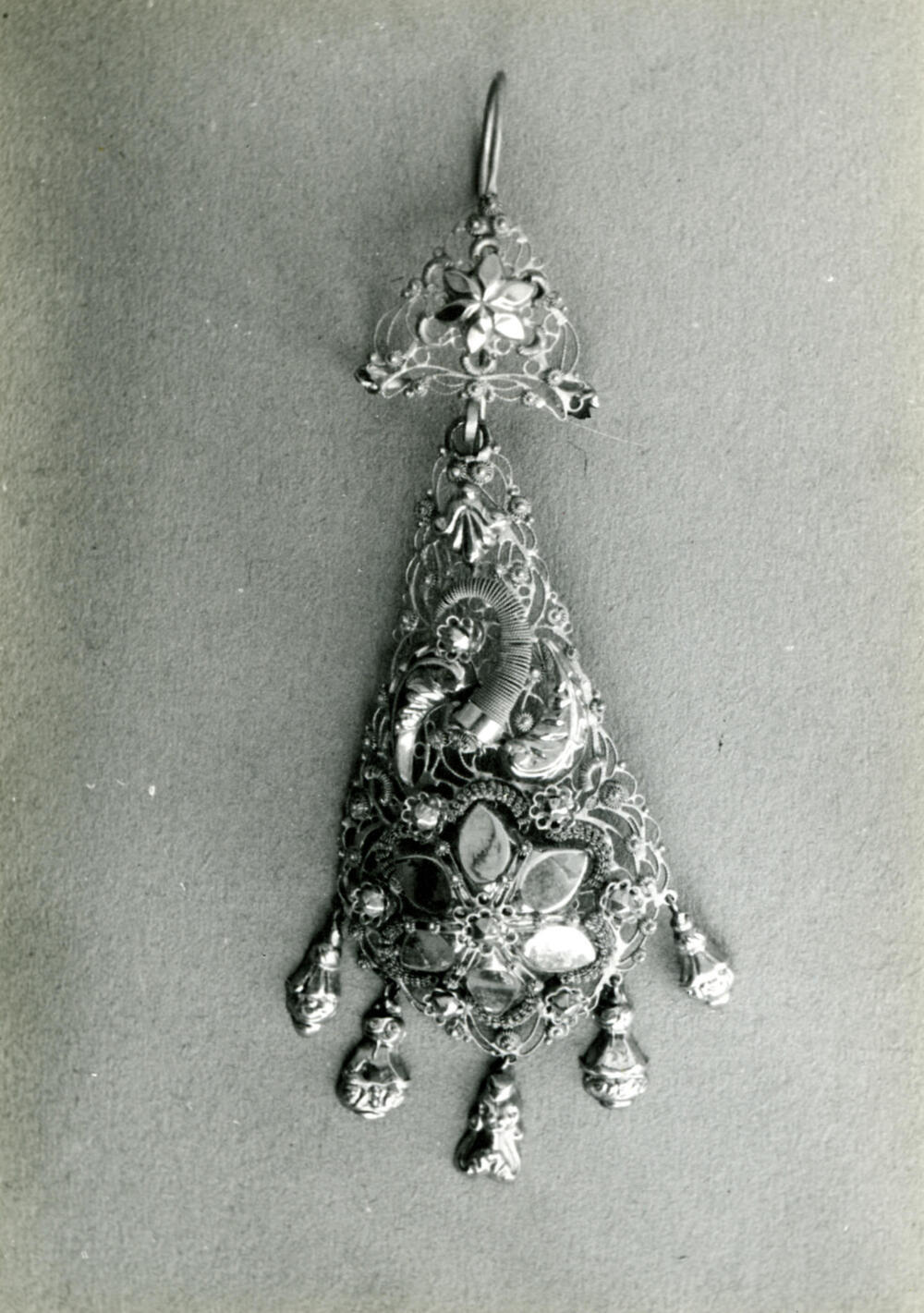 Mutsenbel uit Cadzand, 1950