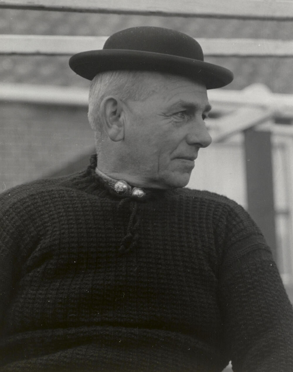 Jakob van Belzen in Arnemuider dracht, 1950