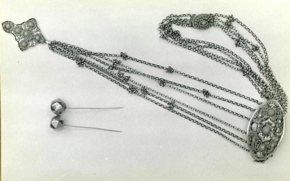 Sieraden, Eemnes, 1952