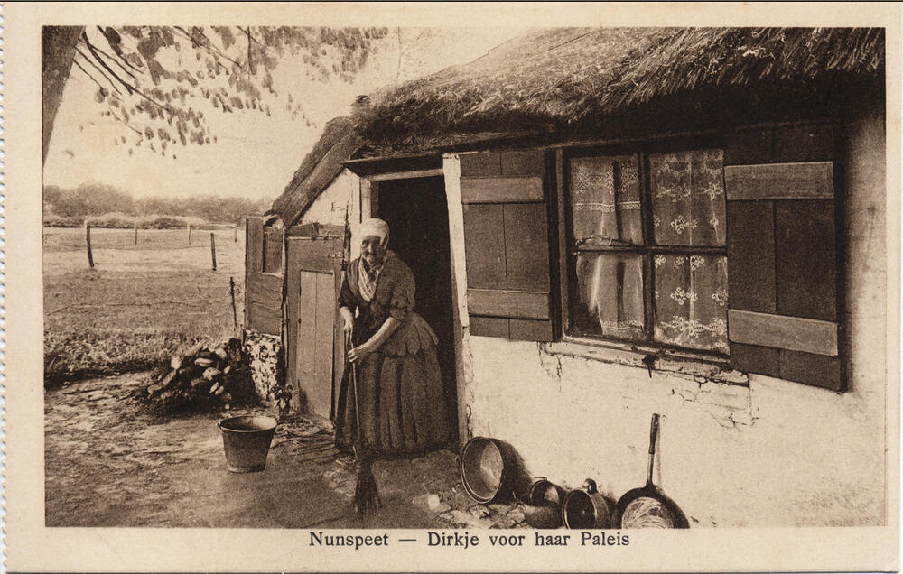 Nunspeet - Dirkje voor haar paleis