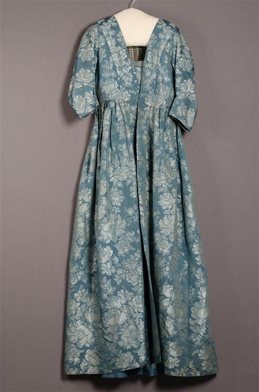 Robe à l'anglaise bestaande uit overkleed en tablier
