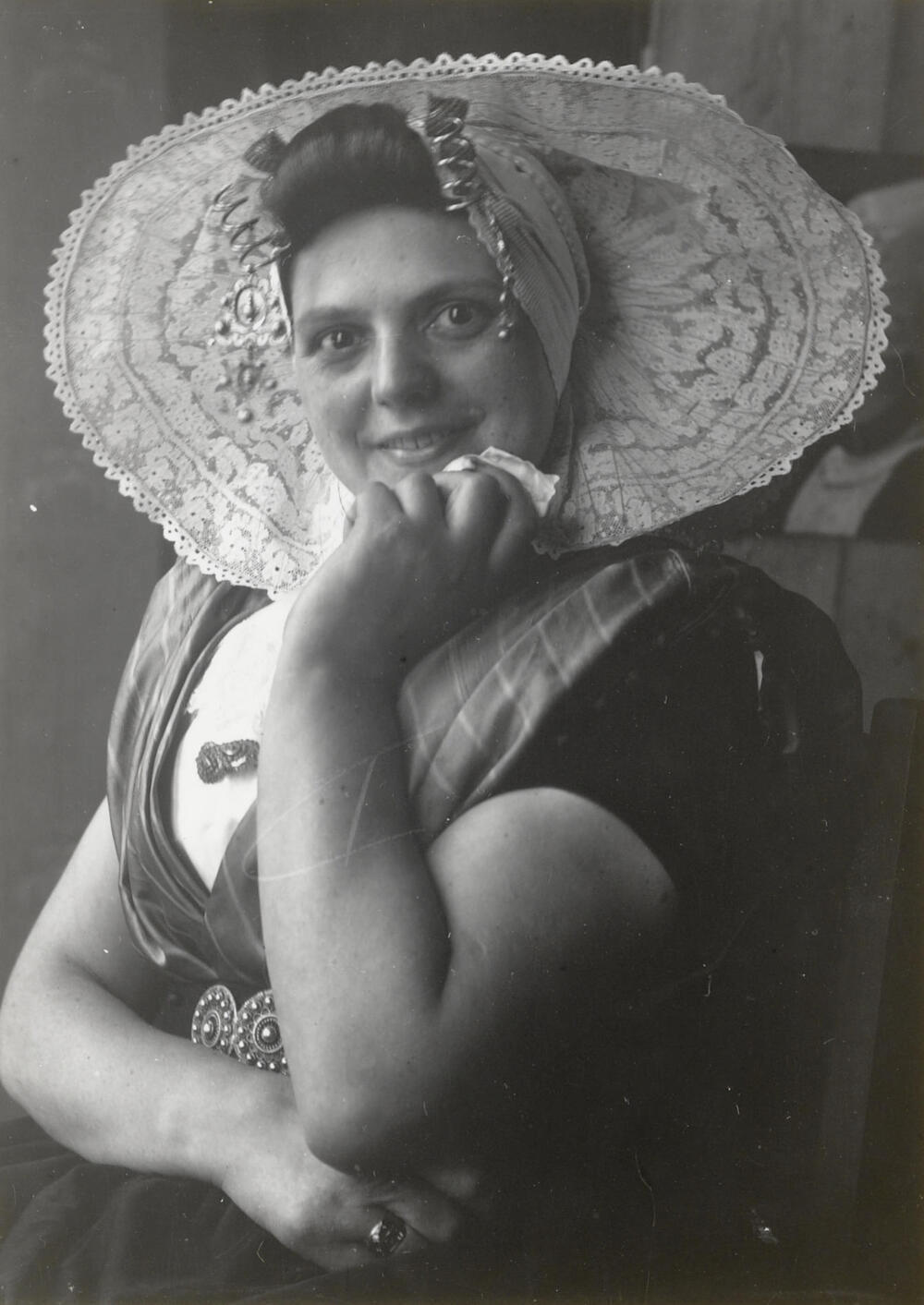 Johanna Bliek in de dracht van Nieuw- en Sint Joosland, 1913–1916