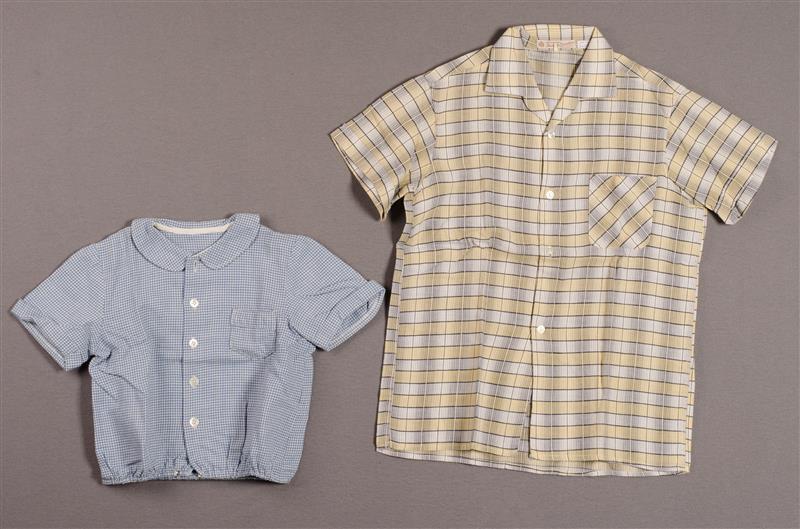 Twee jongensblouses