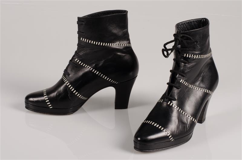 Paar damesschoenen