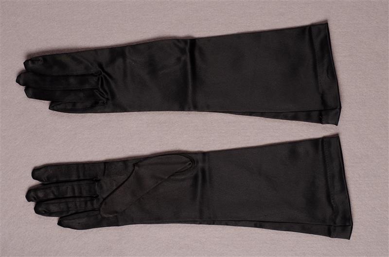 Paar dameshandschoenen