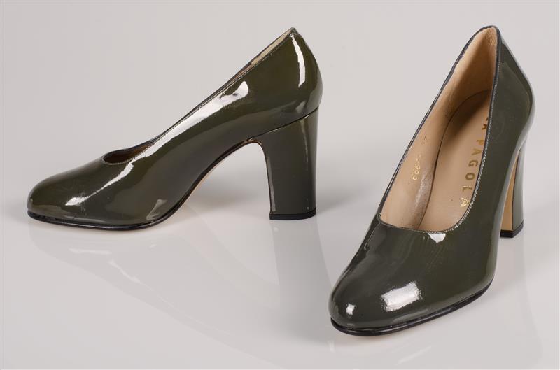 Paar damesschoenen, pumps ' 'Betty' (chaira charol)