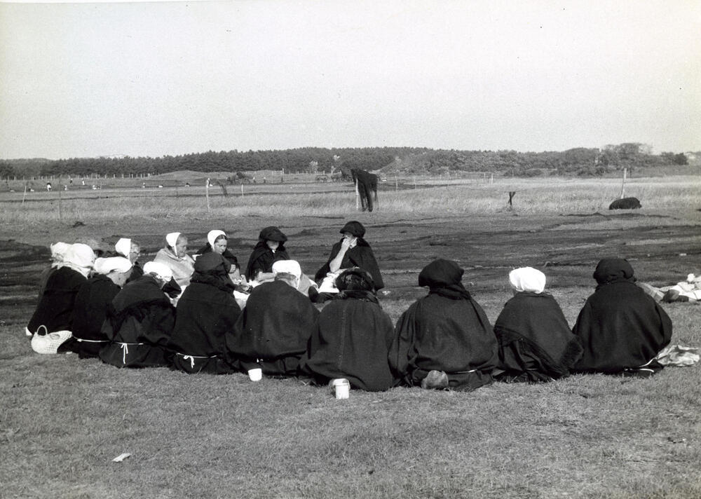 Nettenboetsters, Scheveningen, 1948
