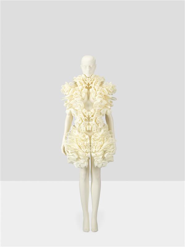 Jurk uit de collectie Escapism, Look 11