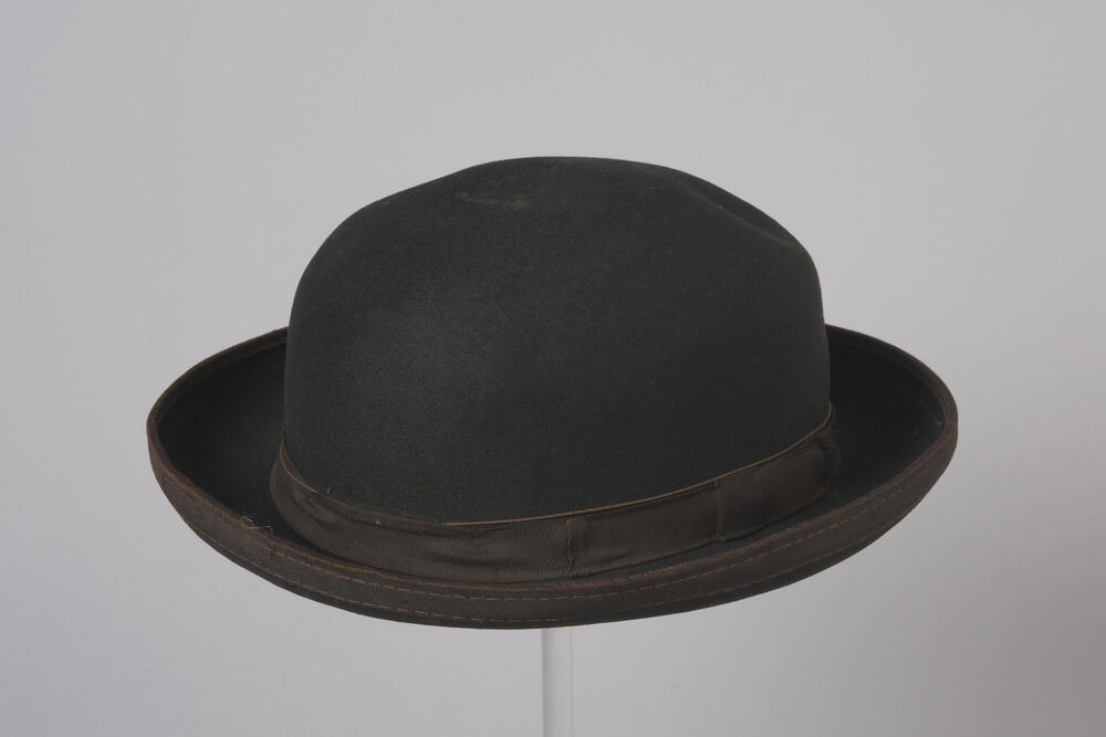 Daagse mannenhoed, Marken, voor 1898