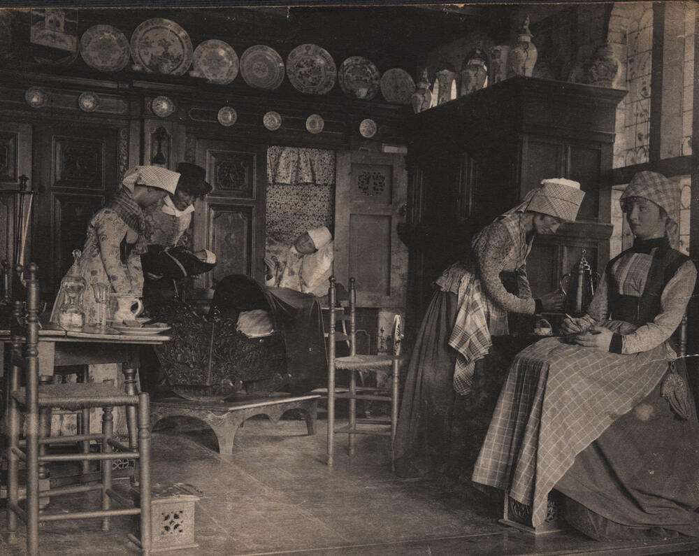 Hindelooper kamer in het Nederlandsch Panopticum, Amsterdam, 1889–1919