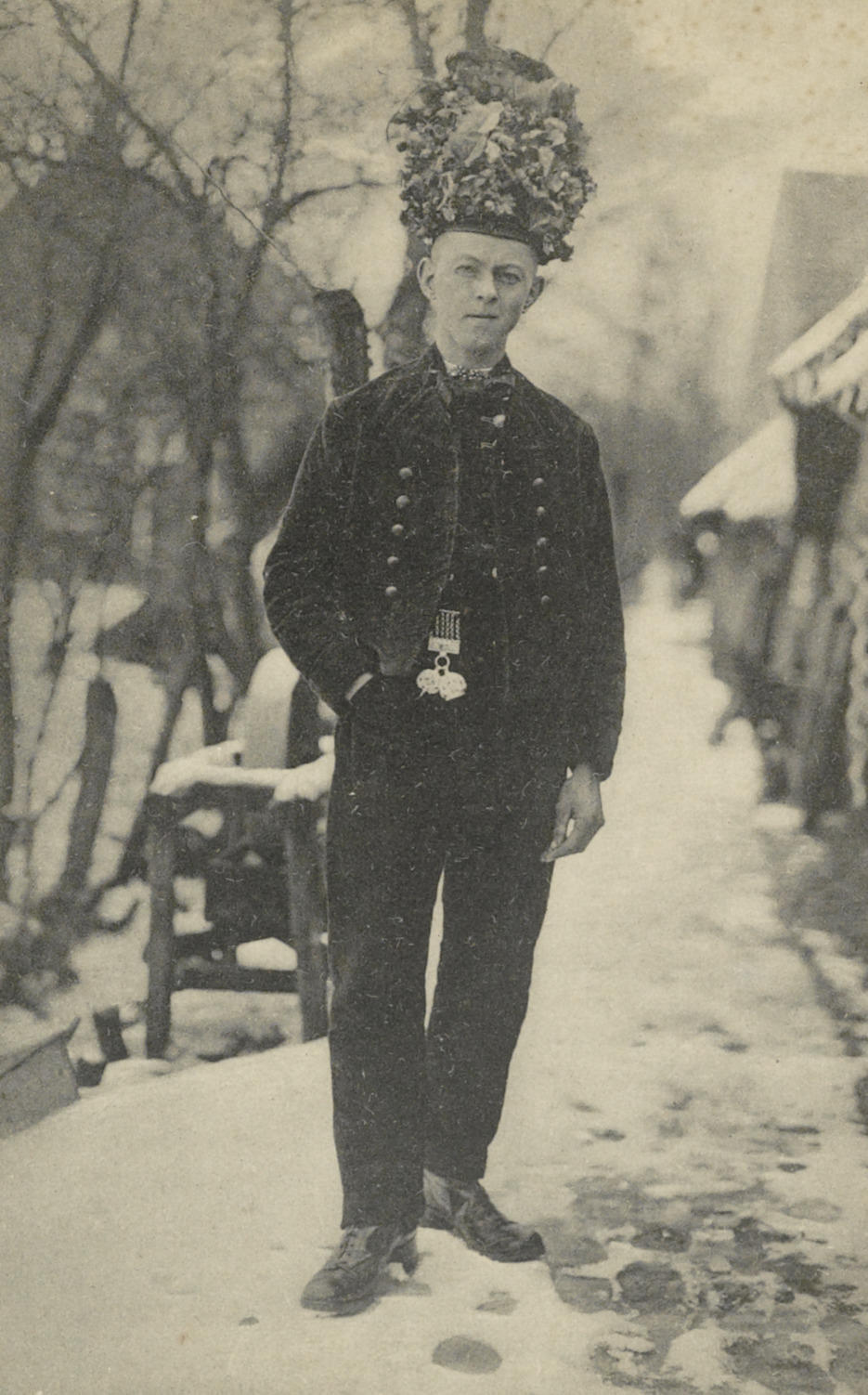 Klaas Stegeman met de 'lottepette', circa 1925