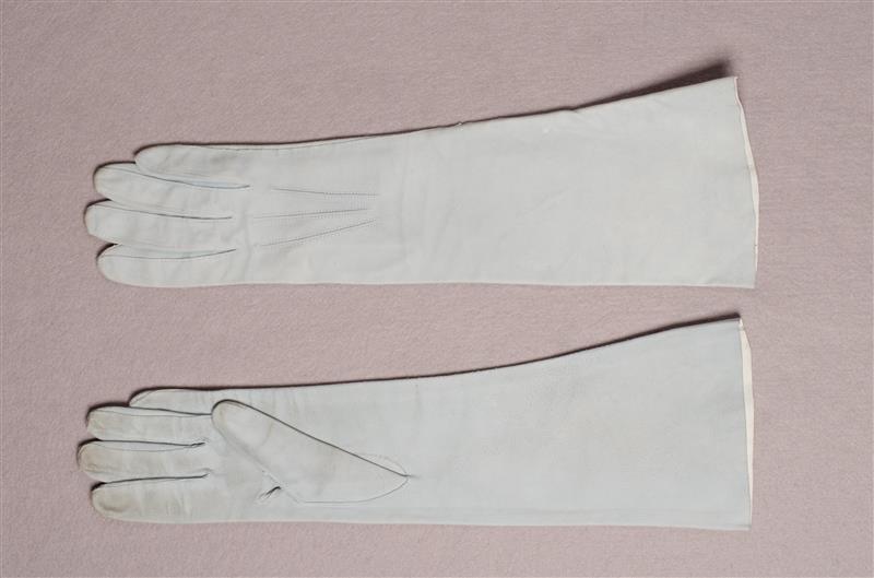 Paar dameshandschoenen
