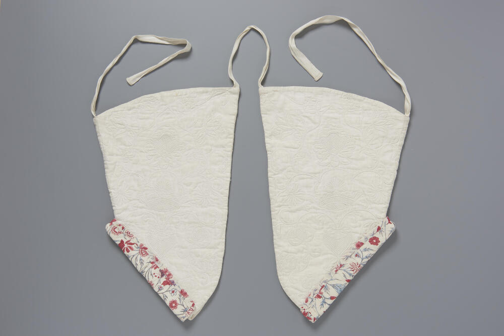 Paar mouwen in Zaans stikwerk met sits, Nederland, 1750–1775