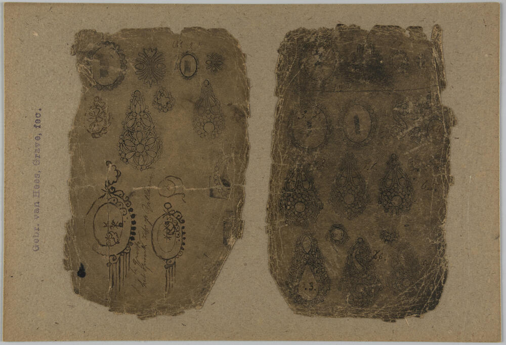 Wrijfsels van streeksieraden, Grave, 1877–1905