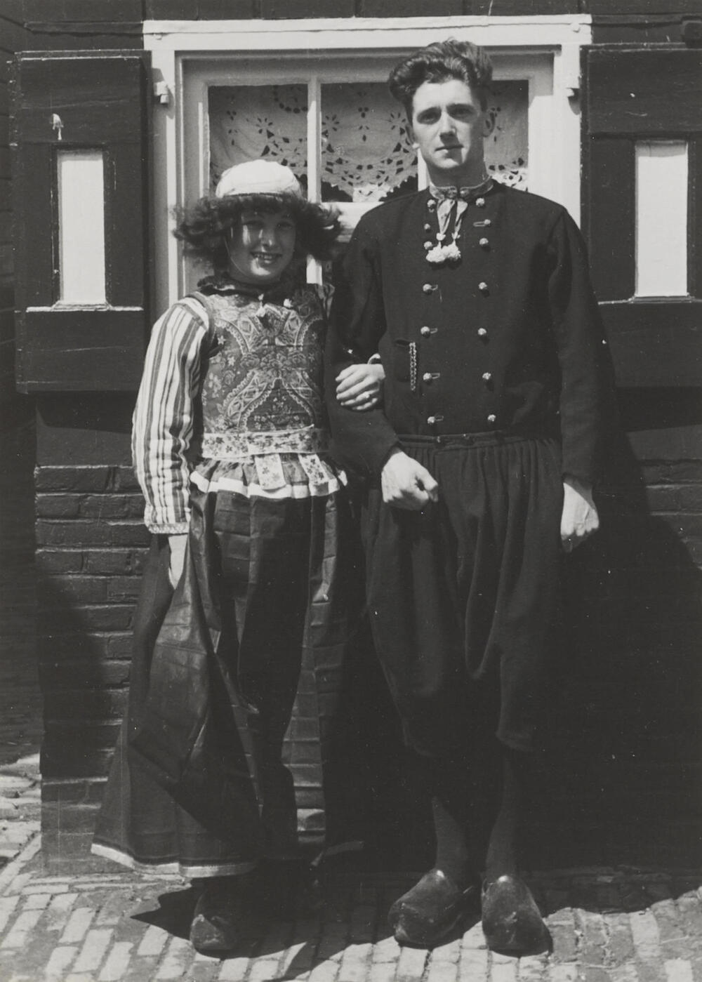 Lydia Endt en Cornelis Kes, Marken, 1943