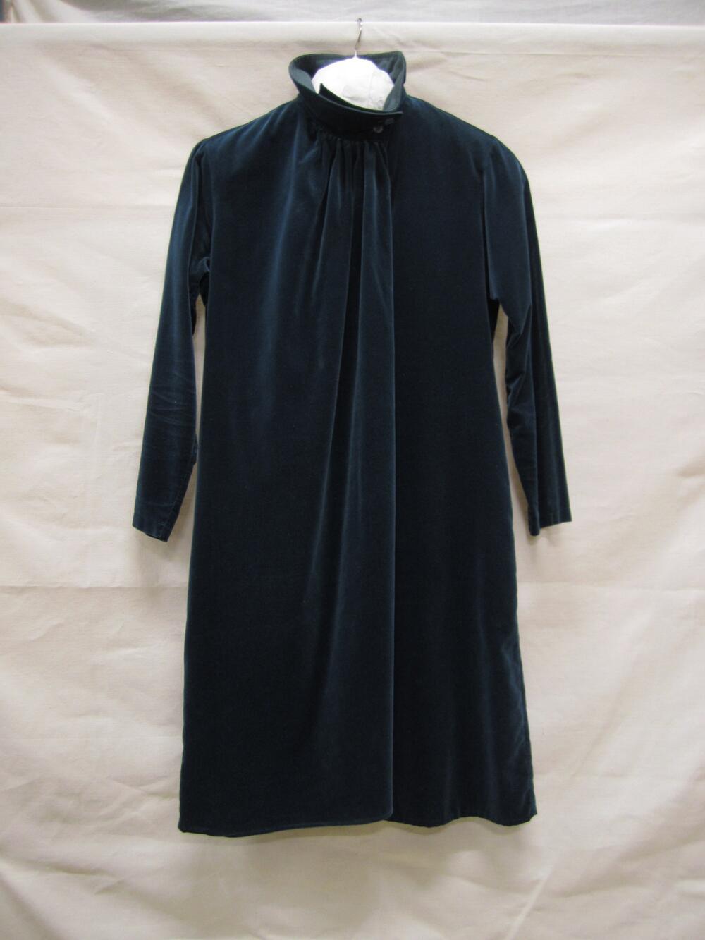 Overslagjurk van blauw/groen katoen fluweel, wijd vallend model met lange mouw