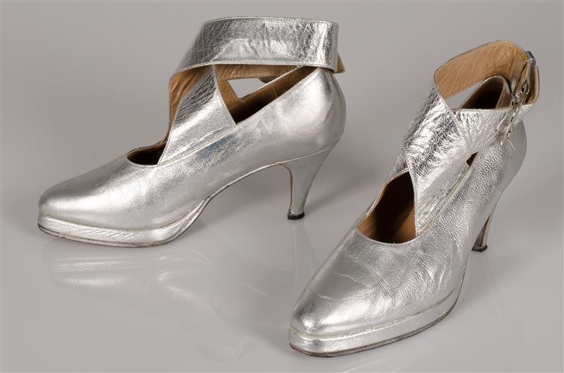 Paar damessschoenen
