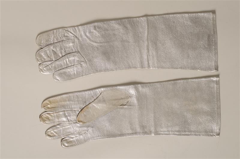 Paar dameshandschoenen