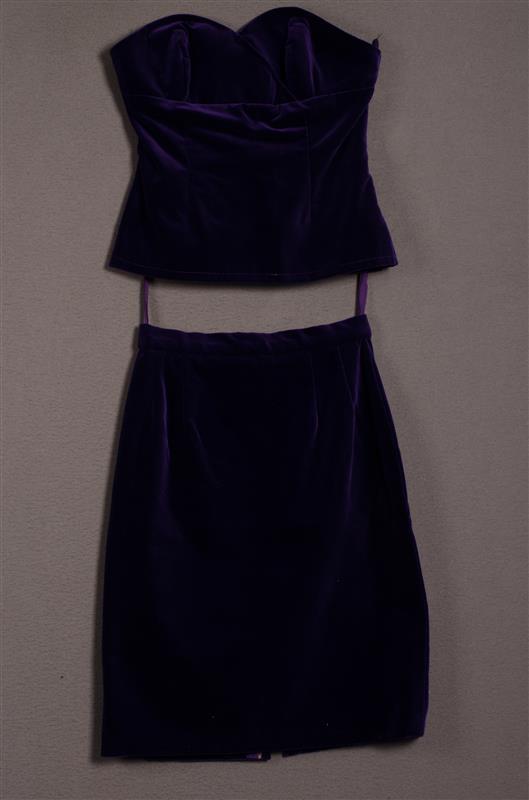 Damesensemble bestaande uit blouse en rok