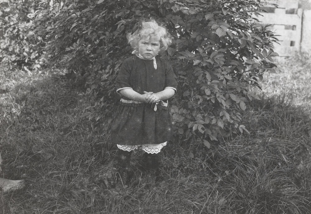 Meisje uit Zuid-Holland, 1914–1934