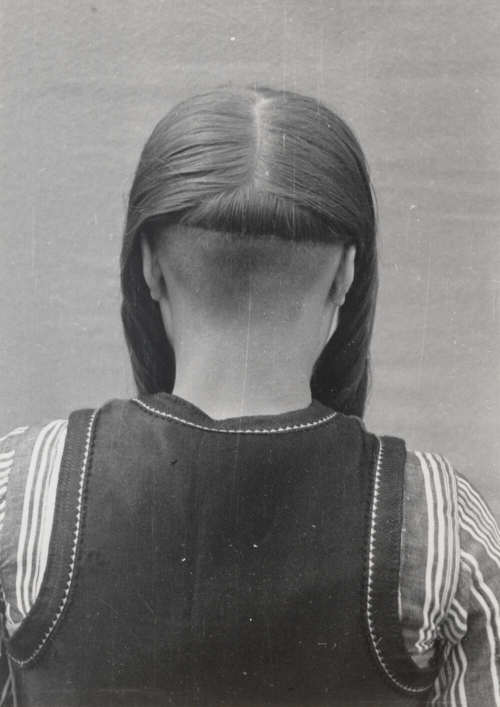 Demonstratie opzetten 'grote kap', Marken, 1943