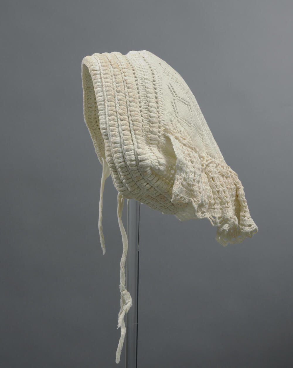'Haakmuts' of daagse muts, Tholen, 1900–1954
