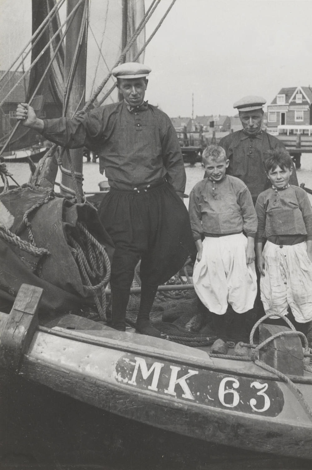 Bemanning van botter MK 63, Marken, 1943