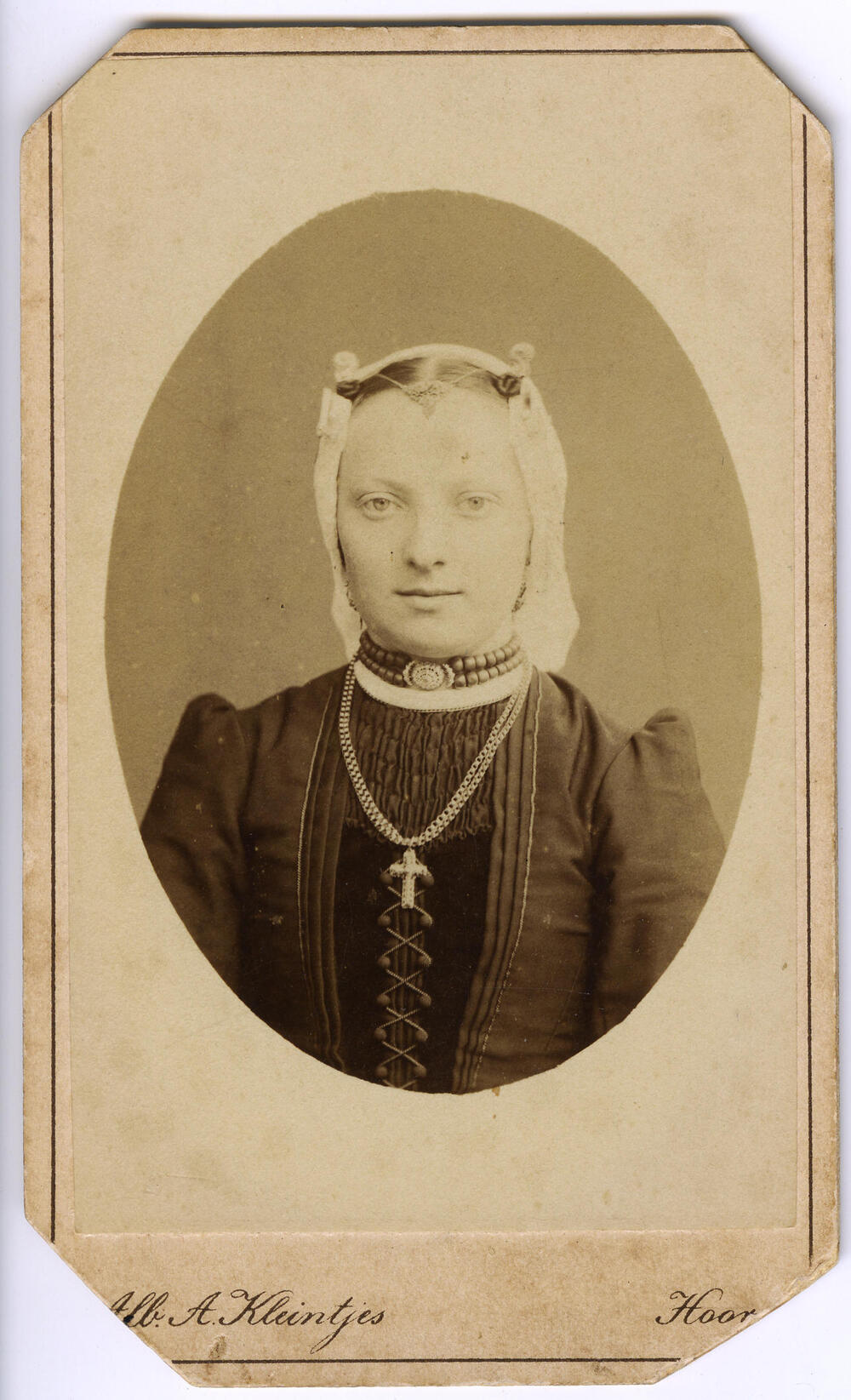 Maria Bot in West-Friese dracht, 1883–1913