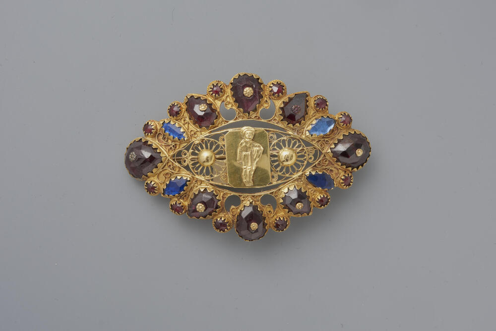 Gouden broche, Friesland, 1825–1840
