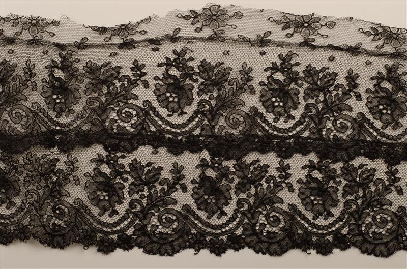Mouwstrook Chantilly kloskant